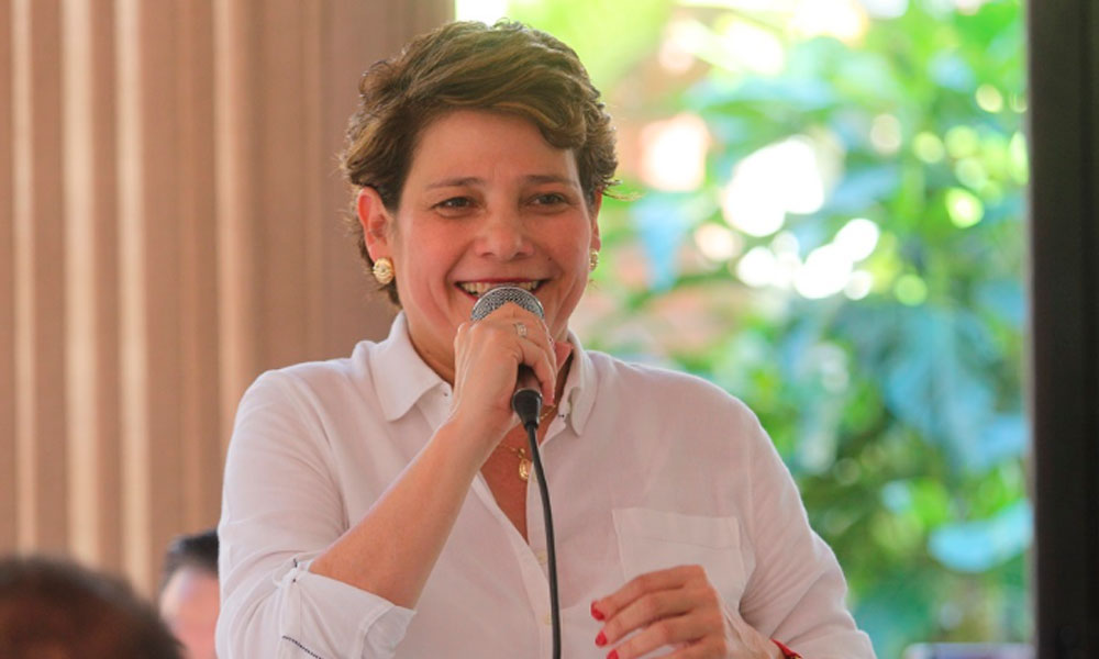 Elogian postulación de Jackeline Rivera para alcaldía de San Salvador 