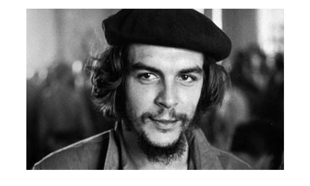 Rinden tributo al Che Guevara en El Salvador 
