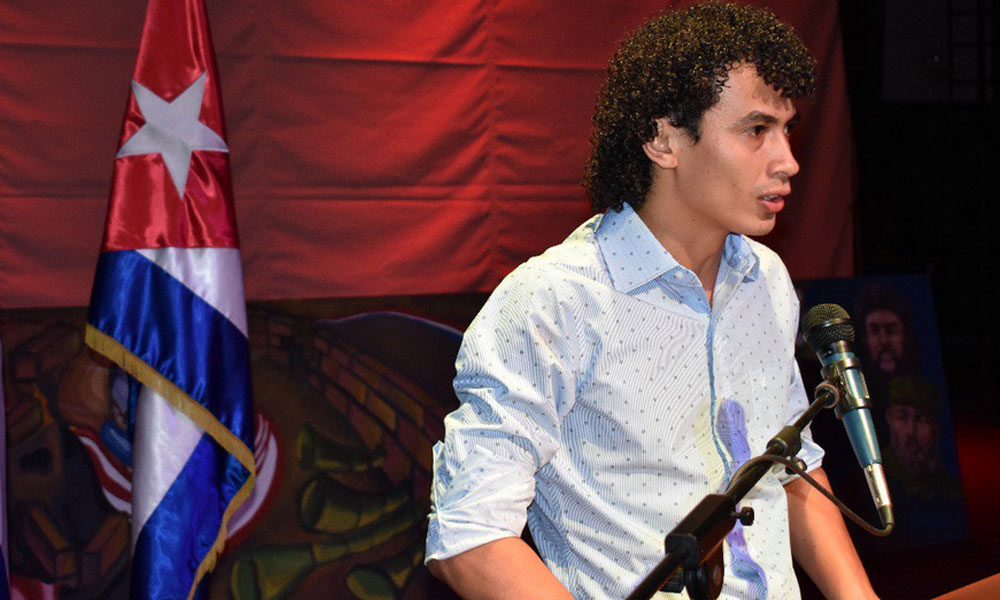 Salvadoreños reclaman fin del bloqueo contra cuba por EEUU 