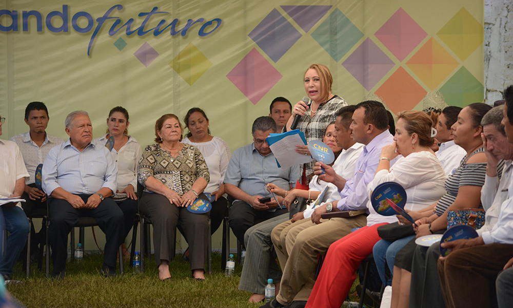 Economía mejora calidad de vida a más de 2,660 familias de Sonsonate 