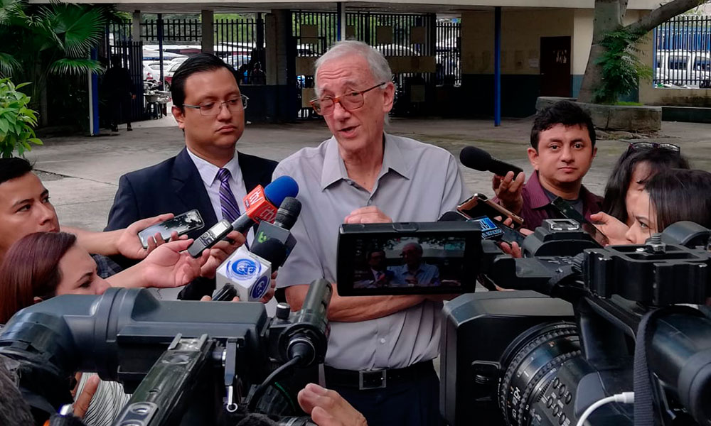 IDHUCA demanda al Parlamento por no elección de magistrados 