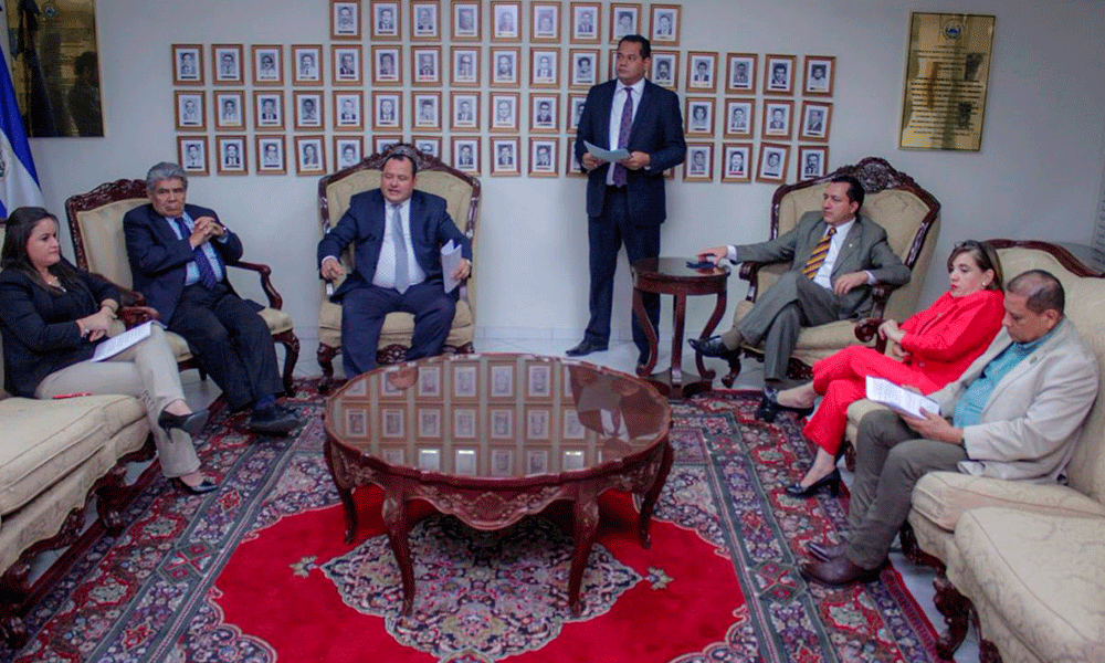 Revierten artículo privatizador del agua 